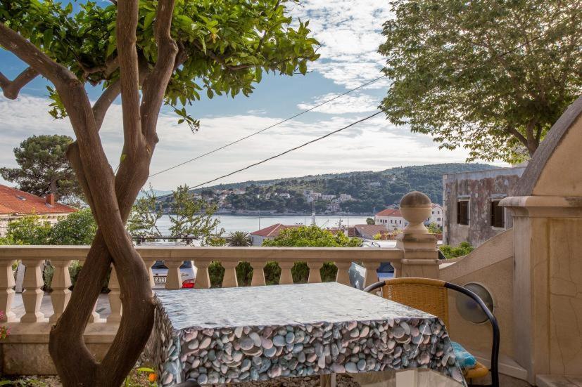 Vila Anita Sumartin Buitenkant foto
